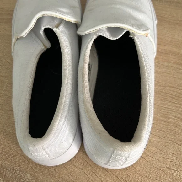 Nike slip on - Picture 5 of 9